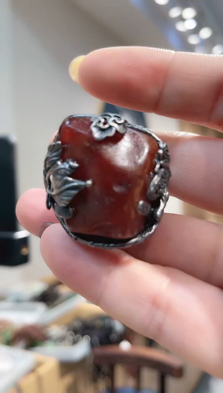 【闪购商品】蜜蜡戒指银S925镶嵌戒指