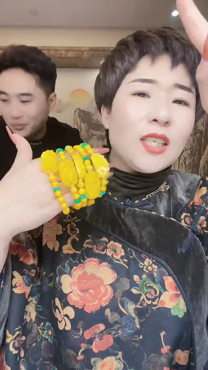 【闪购商品】琥珀手链未镶嵌Q109