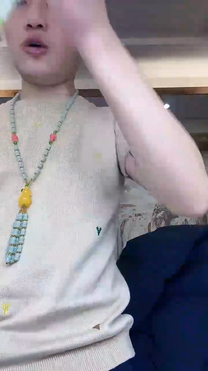 【闪购商品】琥珀裸石未镶嵌Q386