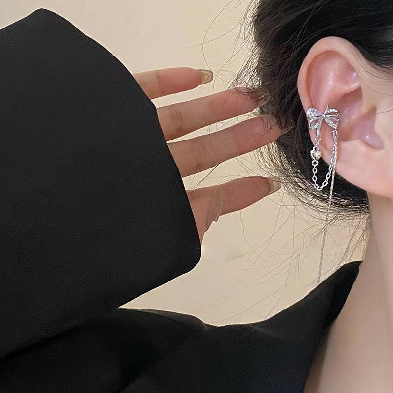 合金耳饰 蝴蝶结流苏无耳洞耳夹女春夏轻奢小众设计感耳饰耳骨夹