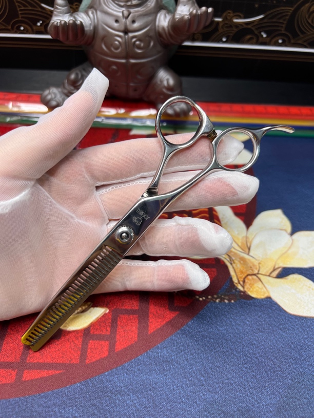 日本进口美发剪刀左手鸡牌牙剪去量25左右