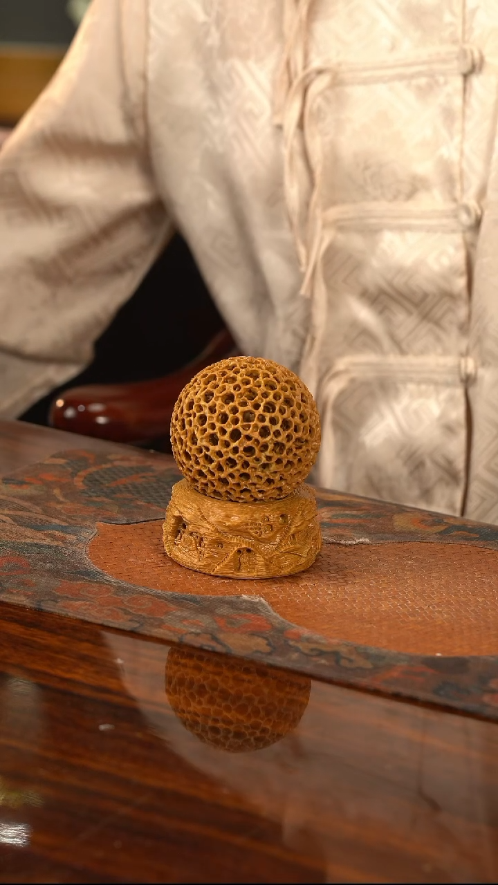 【闪购商品】松花石纯手工玲珑球预定
