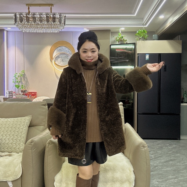 《乐姐》推荐冬季高货帽款颗粒绒外套23～2款，诺