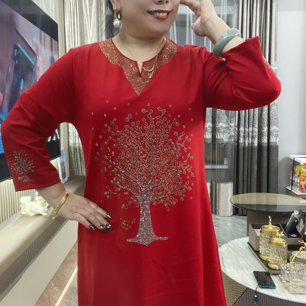 《乐姐》不带纱洋气款红裙子款，雪