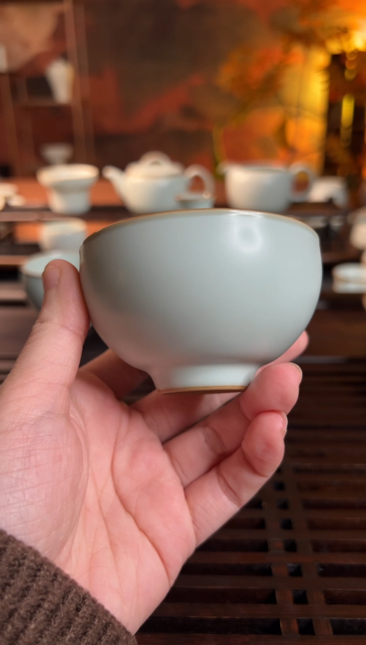 【闪购商品】瓷杯圆光杯1