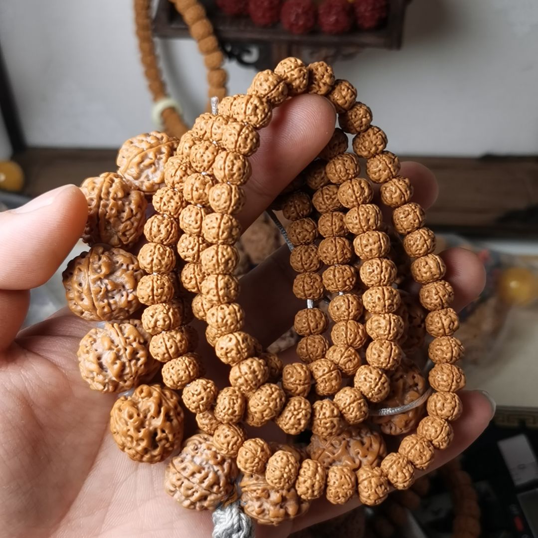【闪购商品】金刚菩提手串黑**默