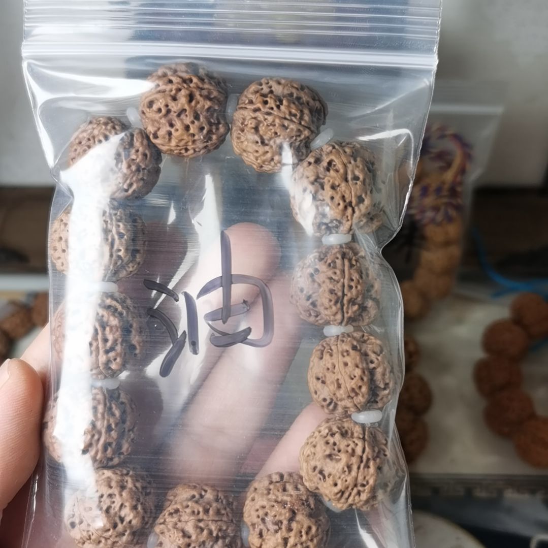【闪购商品】金刚菩提手串油**叔