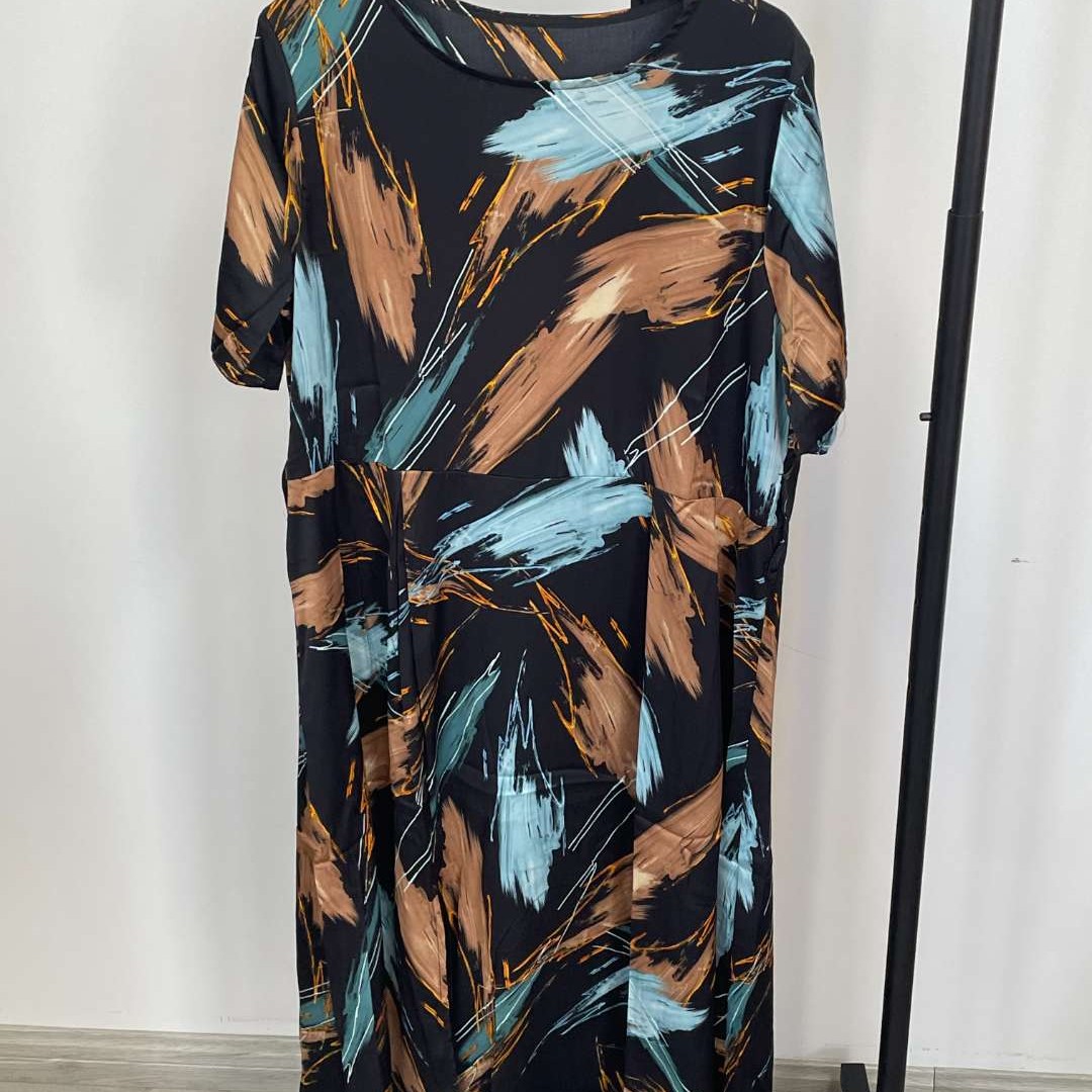 B8331时尚设计休闲连衣裙