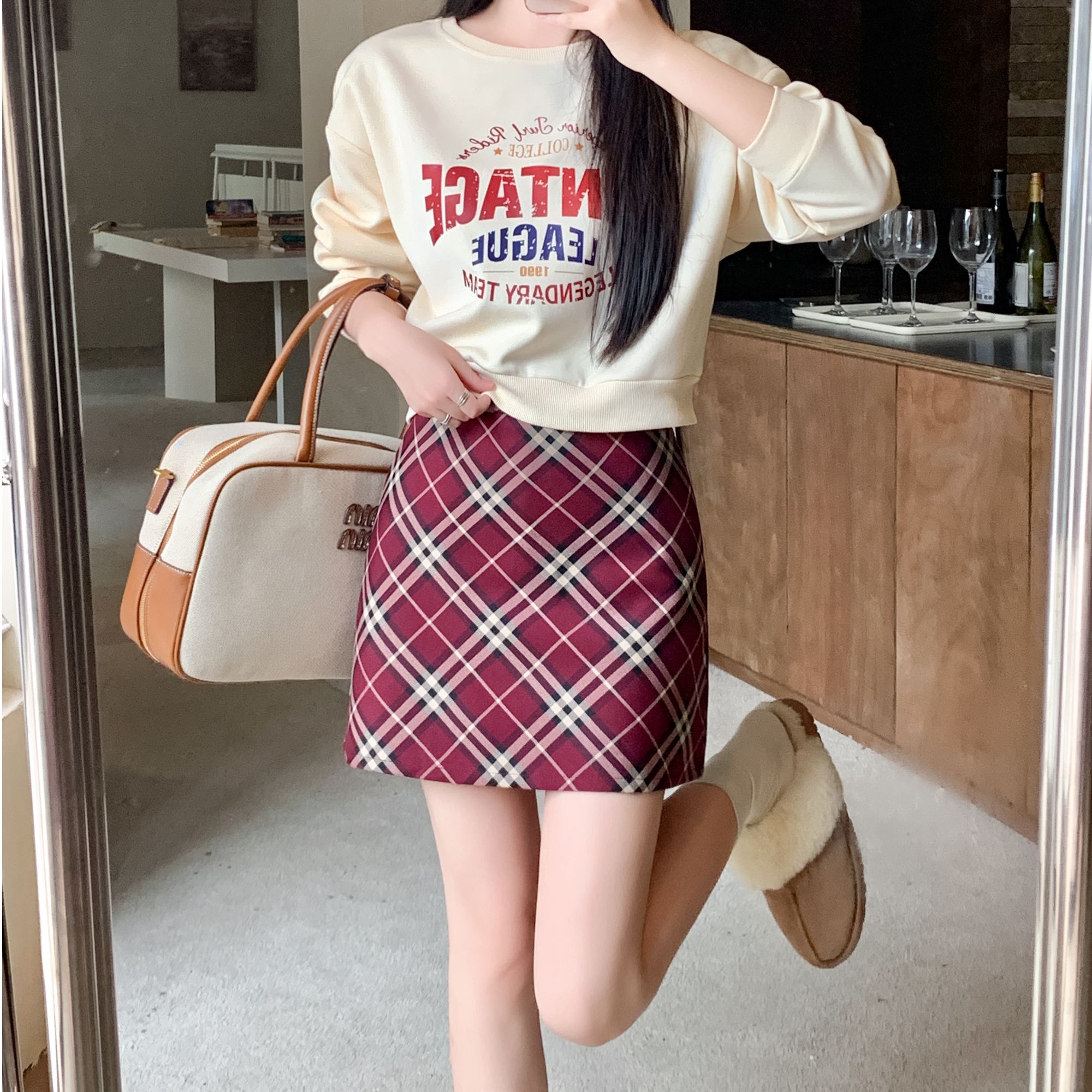 复古格子撞色百搭半身裙女秋季大码胖MM高腰包臀裙红色a字短裙