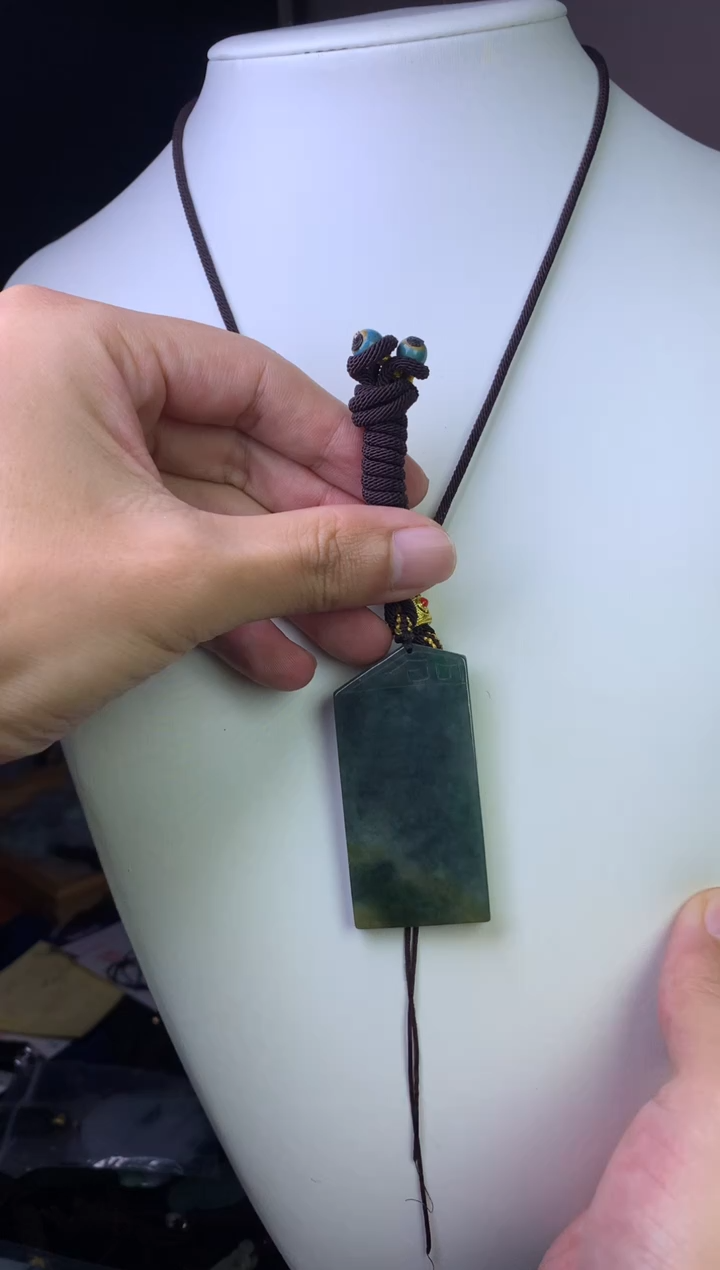 【闪购商品】翡翠吊坠(不含链)未镶嵌无事牌
