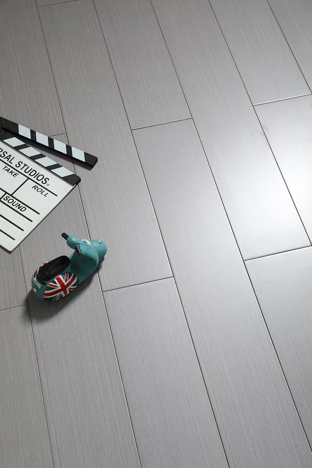 非洲圆盘豆实木地板、厂家直销