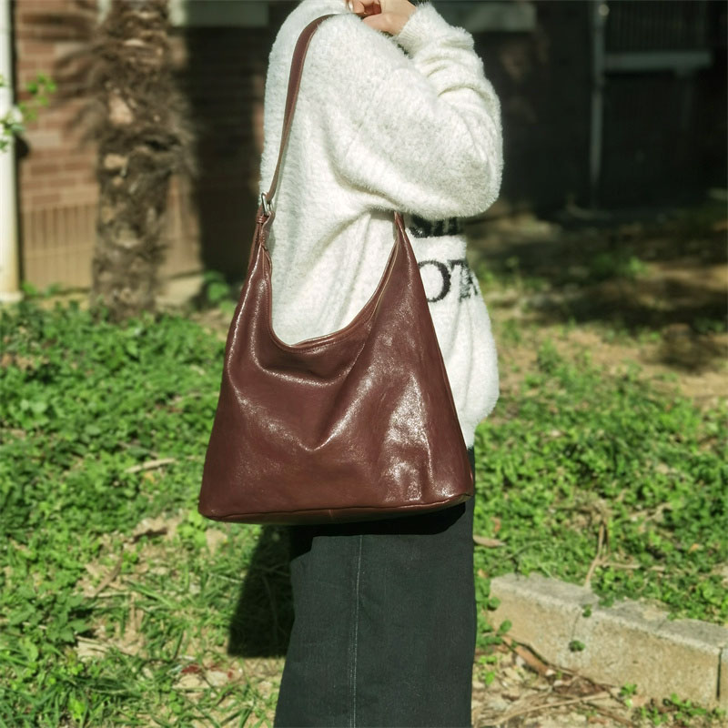 仪迪植鞣头层牛皮真皮女2024新款大容量单肩斜挎慵懒风通勤托特包