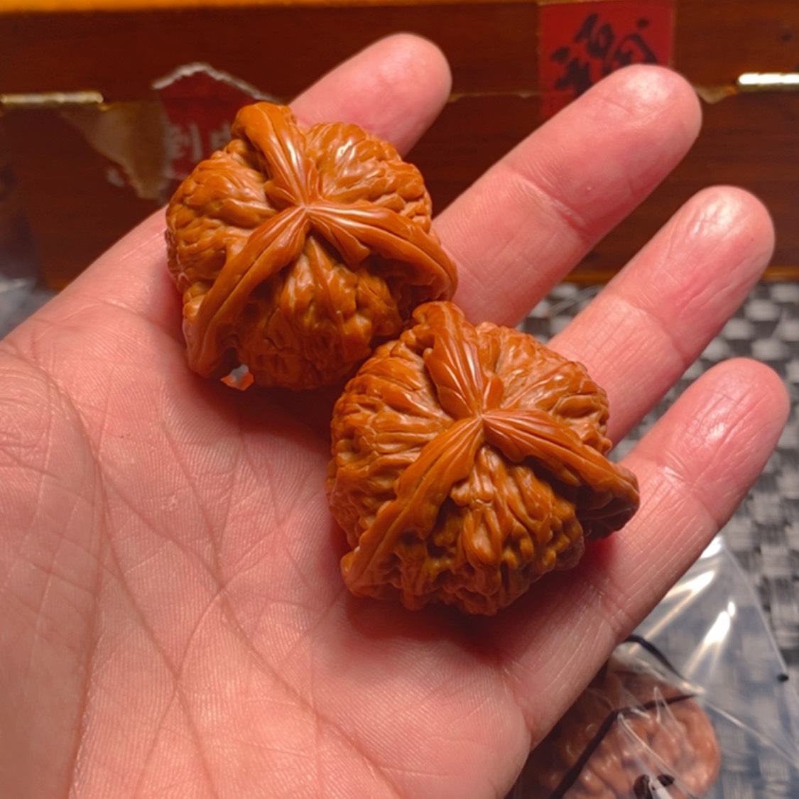 【闪购商品】桃核吊坠