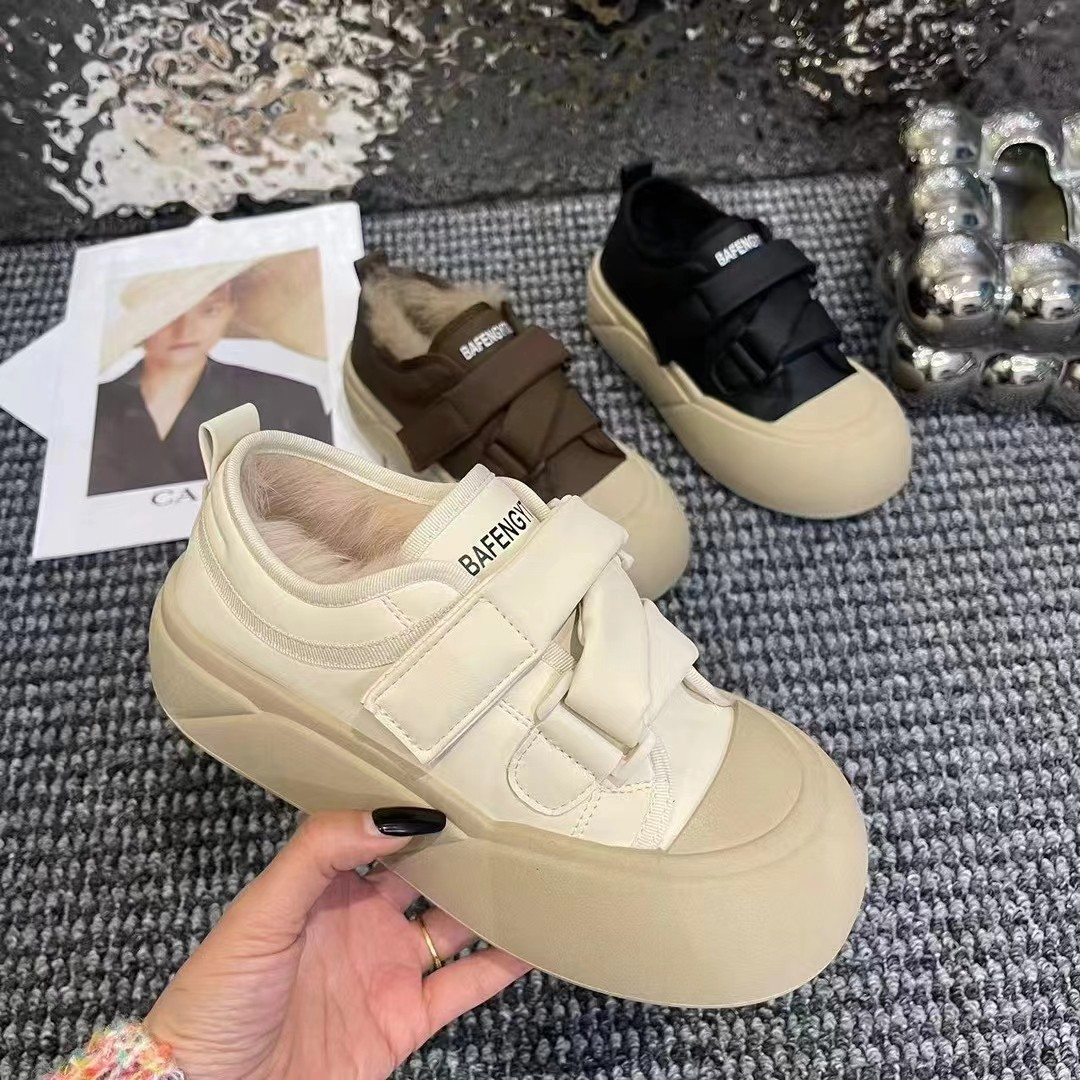 回力瑞保暖棉鞋女加绒加厚2023新款爆款小白鞋面包鞋板鞋女款