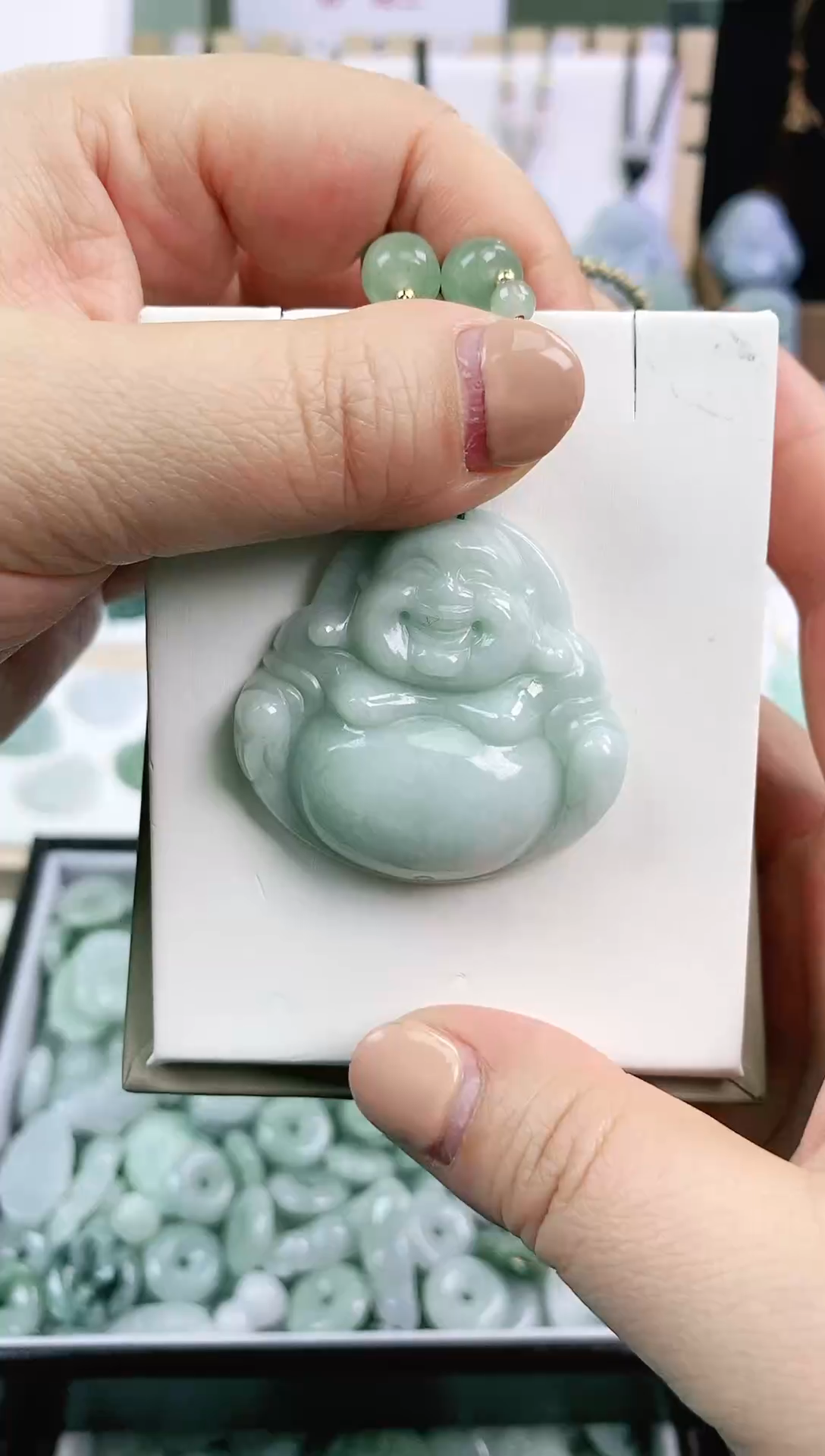 【闪购商品】翡翠颈饰未镶嵌佛公（多样性发货选其一）