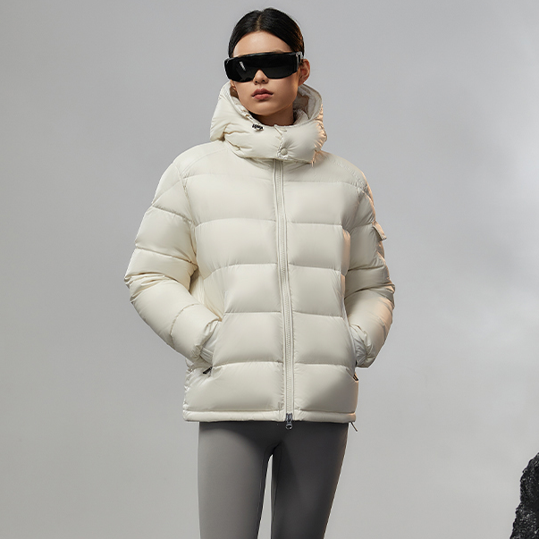 【裁缝方师傅家】女款连帽可拆卸95白鹅绒短款羽绒服粉色米白色保暖