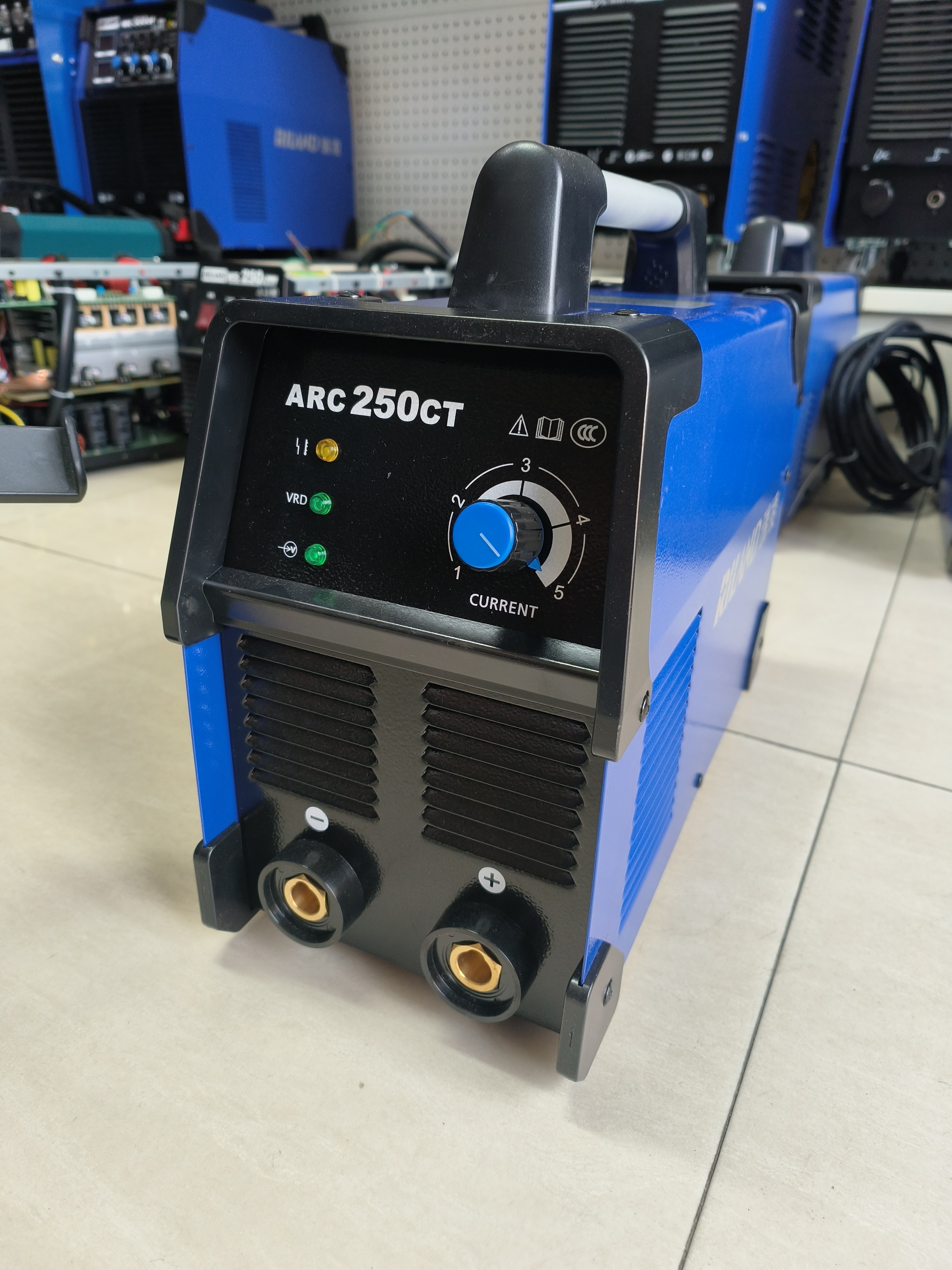 瑞凌ARC-250CT逆变直流手工焊机220V
