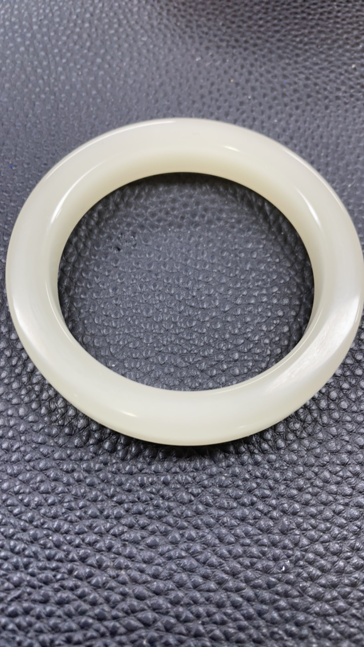 783号白晴色公主方手镯