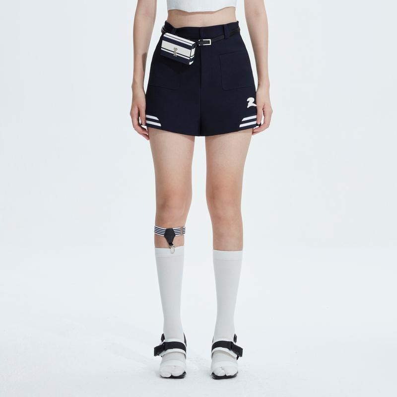 【达人专属】REVAN芮范复古学院风藏青色短裤RN11306117