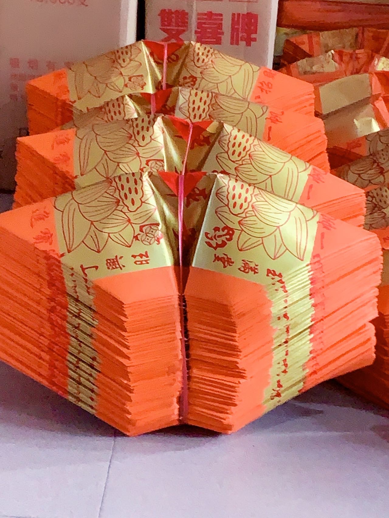 大板莲花金板一块
