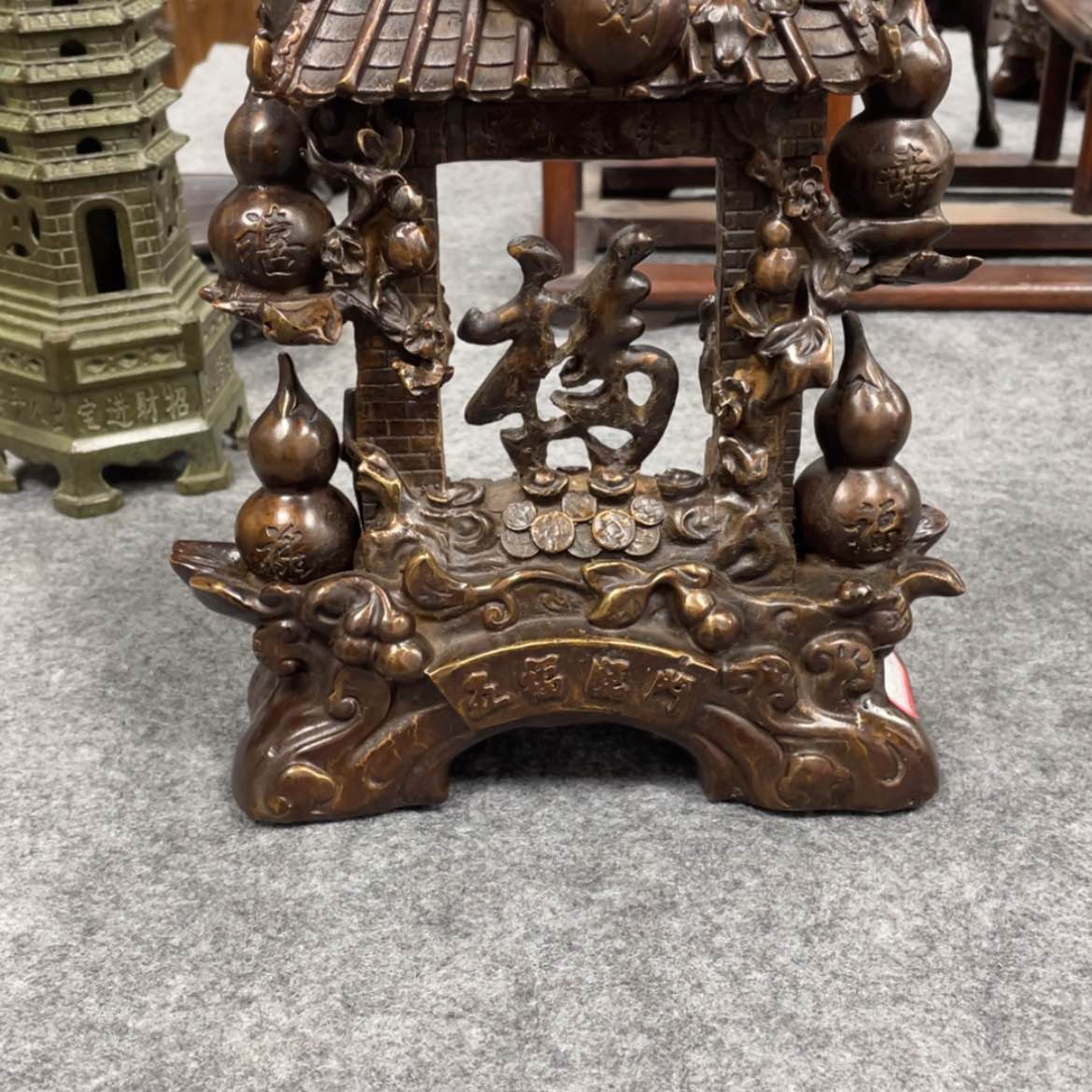 【闪购商品】铜摆件！用****9