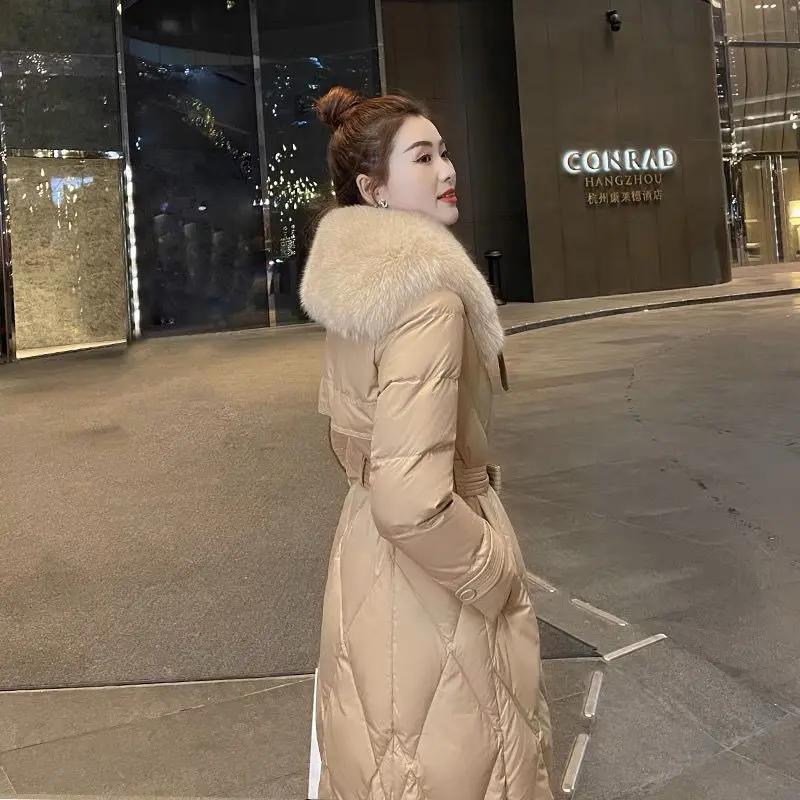 时尚白鸭绒羽绒棉服女2023冬爆款时尚洋气中长款过膝大毛领加厚外