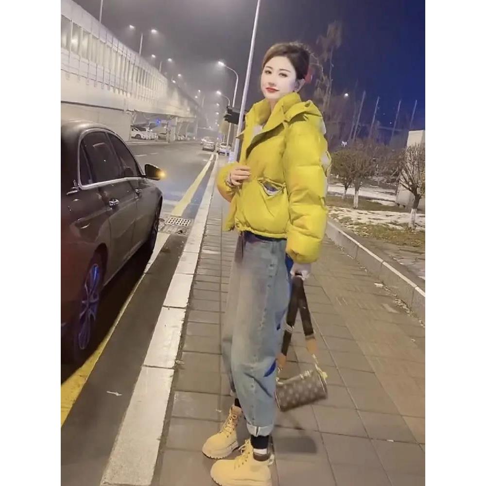 时尚2023年冬季时尚洋气羽绒羽绒棉服女短款夹克加厚黄色欧货