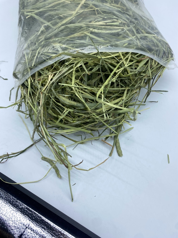 新提摩西干草兔兔吃的粗纤维磨牙烘干提摩西营养干草促进肠胃蠕动