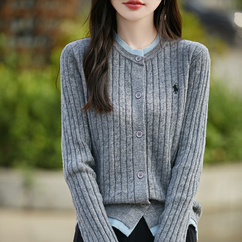 新款纯羊毛针织麻花拼色圆领开衫长袖时尚百搭宽松秋冬洋气打底