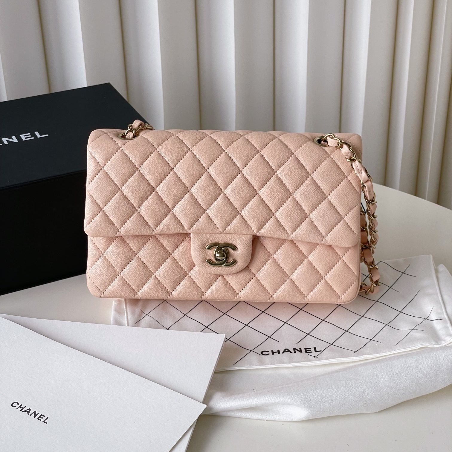 99新 Chanel/香奈儿 奶茶色23S中号CF鱼子酱牛芯片JM10-0943