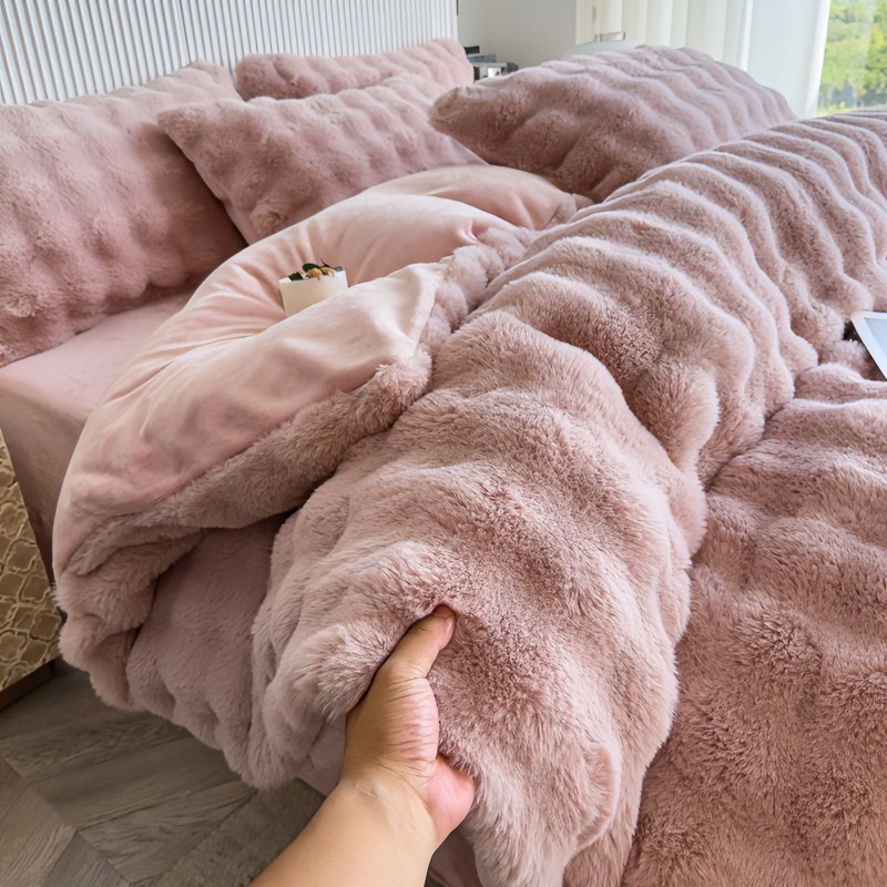 冬季毛绒四件套加厚牛奶绒双面绒被套床单保暖珊瑚绒床笠四件套