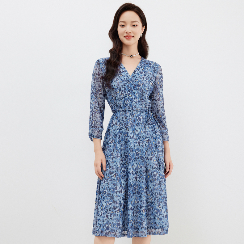 珂莱蒂尔新款碎花气质蓝色法式收腰连衣裙KF10250P2