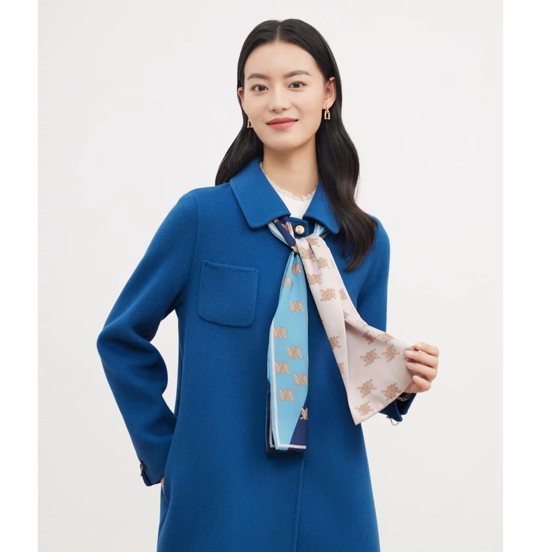 珂莱蒂尔2023冬季新款100绵羊毛气质西装领长袖毛呢外套KL00827Q7