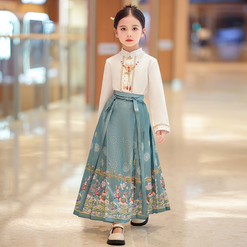 玉兔女童马面裙春装套装2025新款春款儿童中国风汉服古风唐装汉服