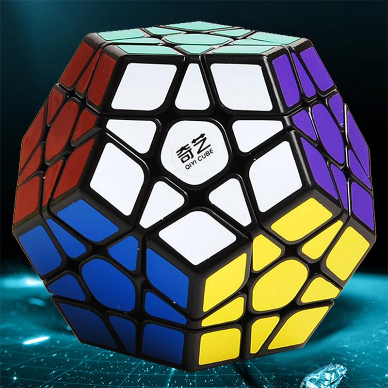 奇艺三阶五魔方十二面体实色初学者儿童比赛专用顺滑异形斜转12面