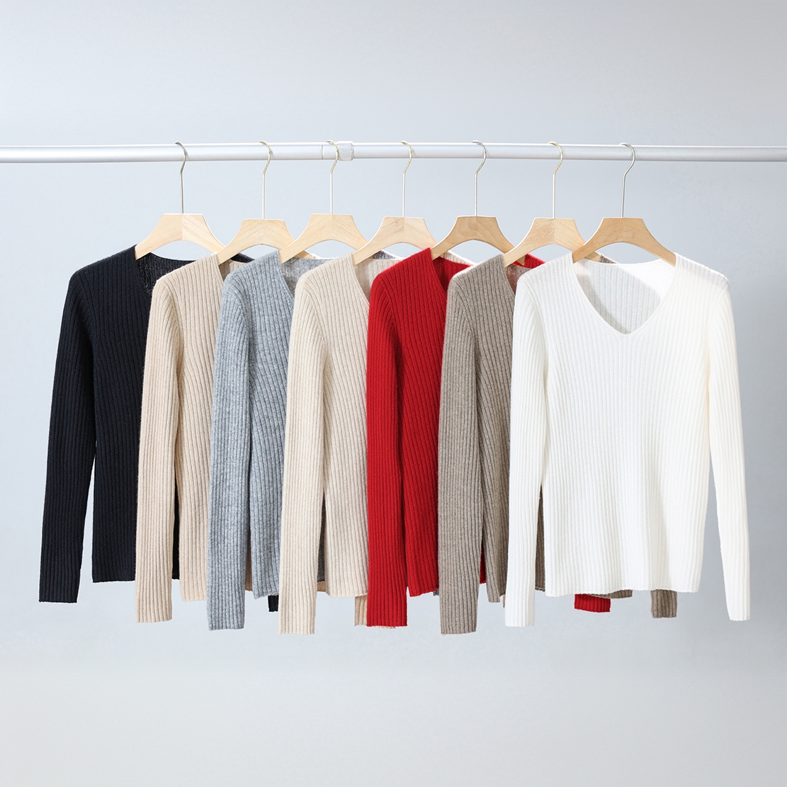 【100%山羊绒】25年新款上 高奢品针织V领套头-82112