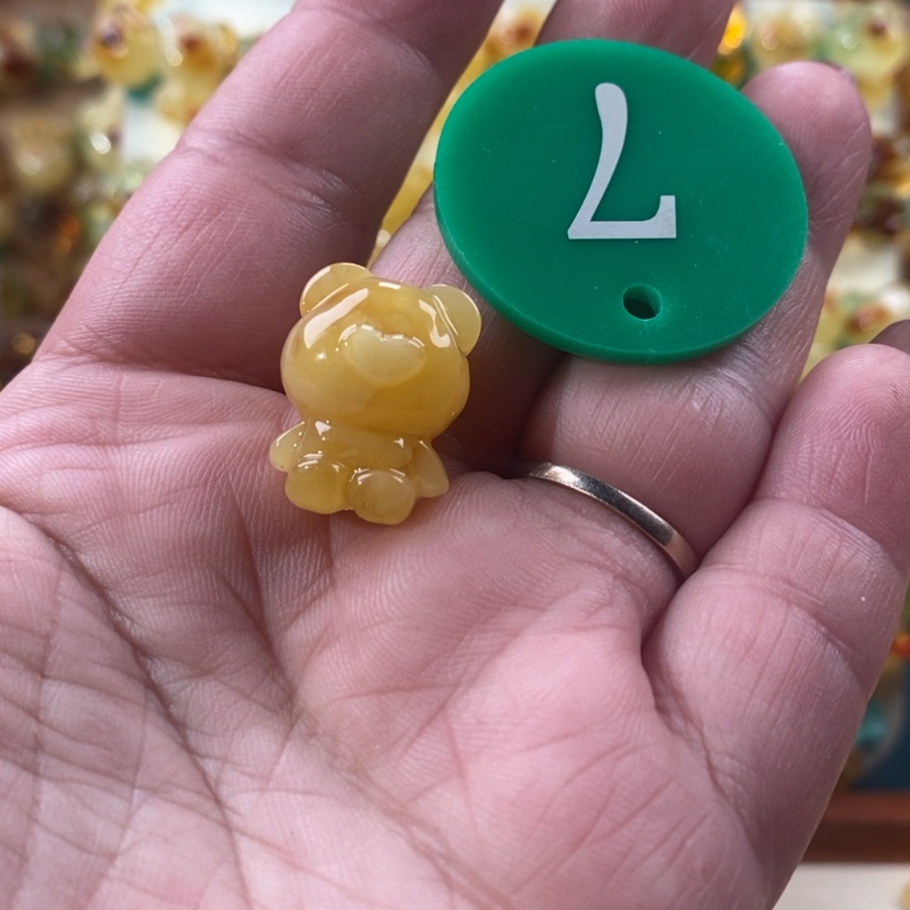 【闪购商品】琥珀裸石未镶嵌L**z