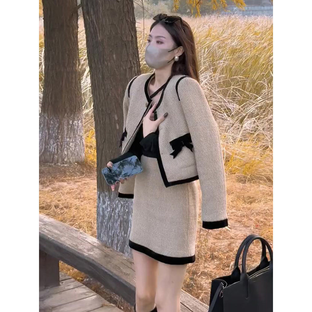 冬季时尚新款温柔韩系套装女炸街减龄时尚小香风外套包臀裙两件套