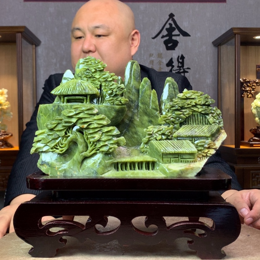 【闪购商品】蛇纹石玉摆件未镶嵌克*拉