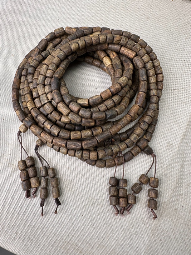 奇楠H沉香白奇沉水桶珠不规则多圈21克多样性发一条