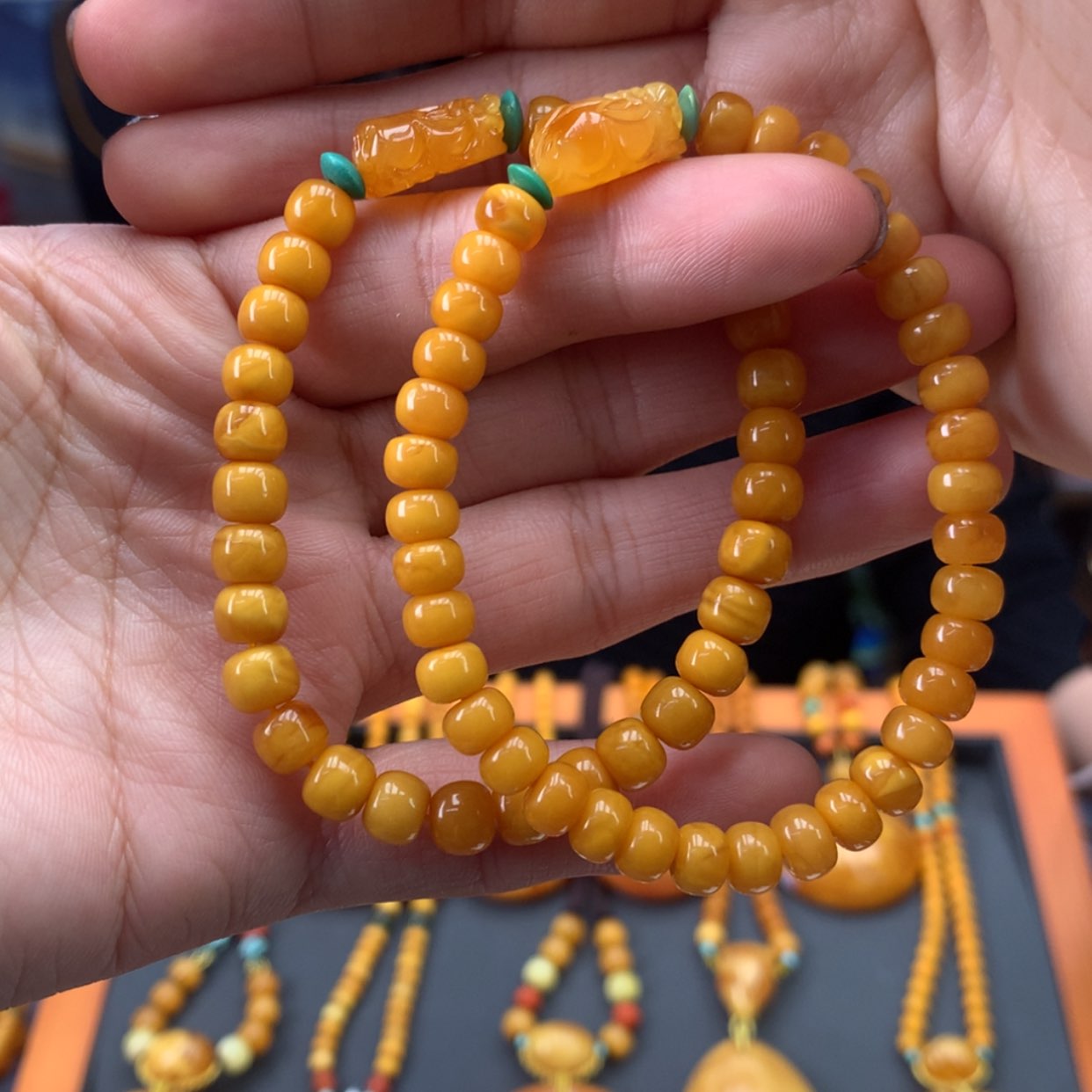 【闪购商品】蜜蜡手串未镶嵌多样性发一个