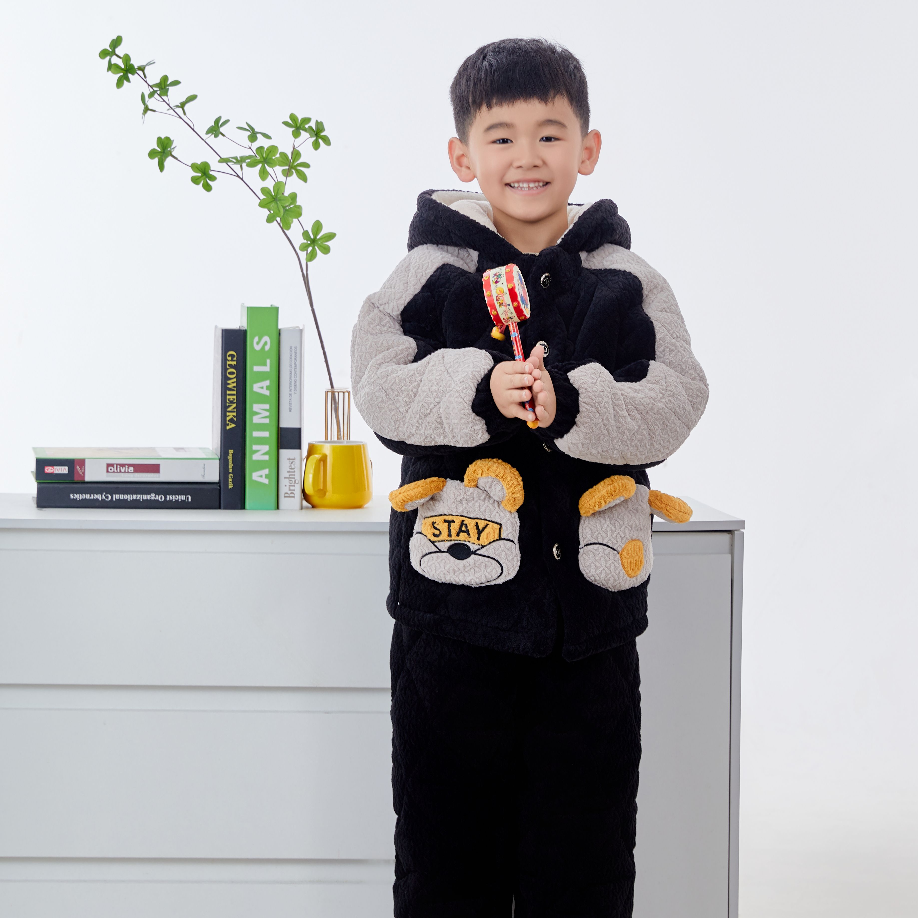 新款冬季儿童男睡衣时尚加厚三层夹棉宝宝连帽保暖家居服套装学生