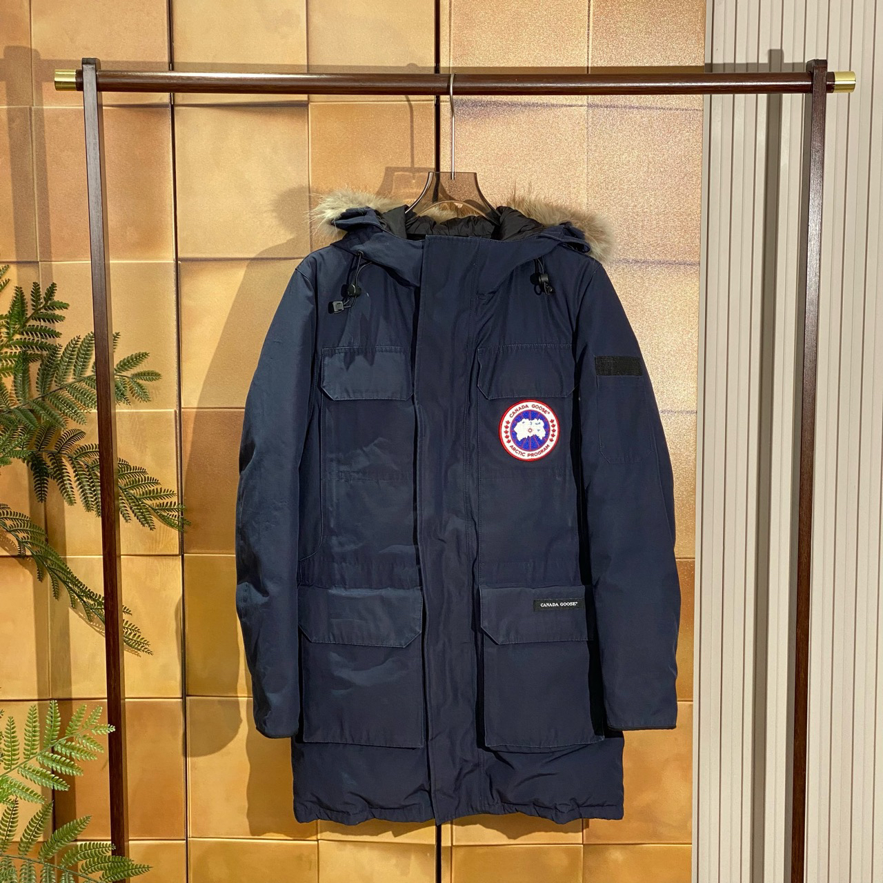 Canada Goose加拿大鹅午夜蓝远征羽绒服/s码/99新/25198