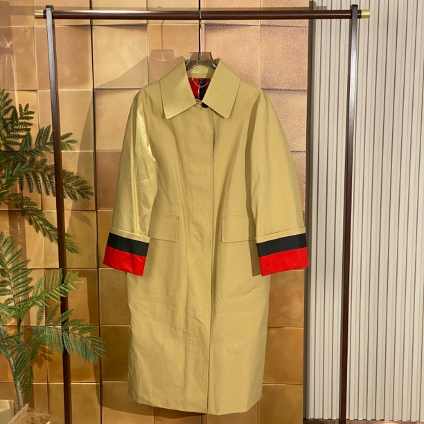Burberry秀款runaway卡其色拼接风衣/36码/全新带吊/26858