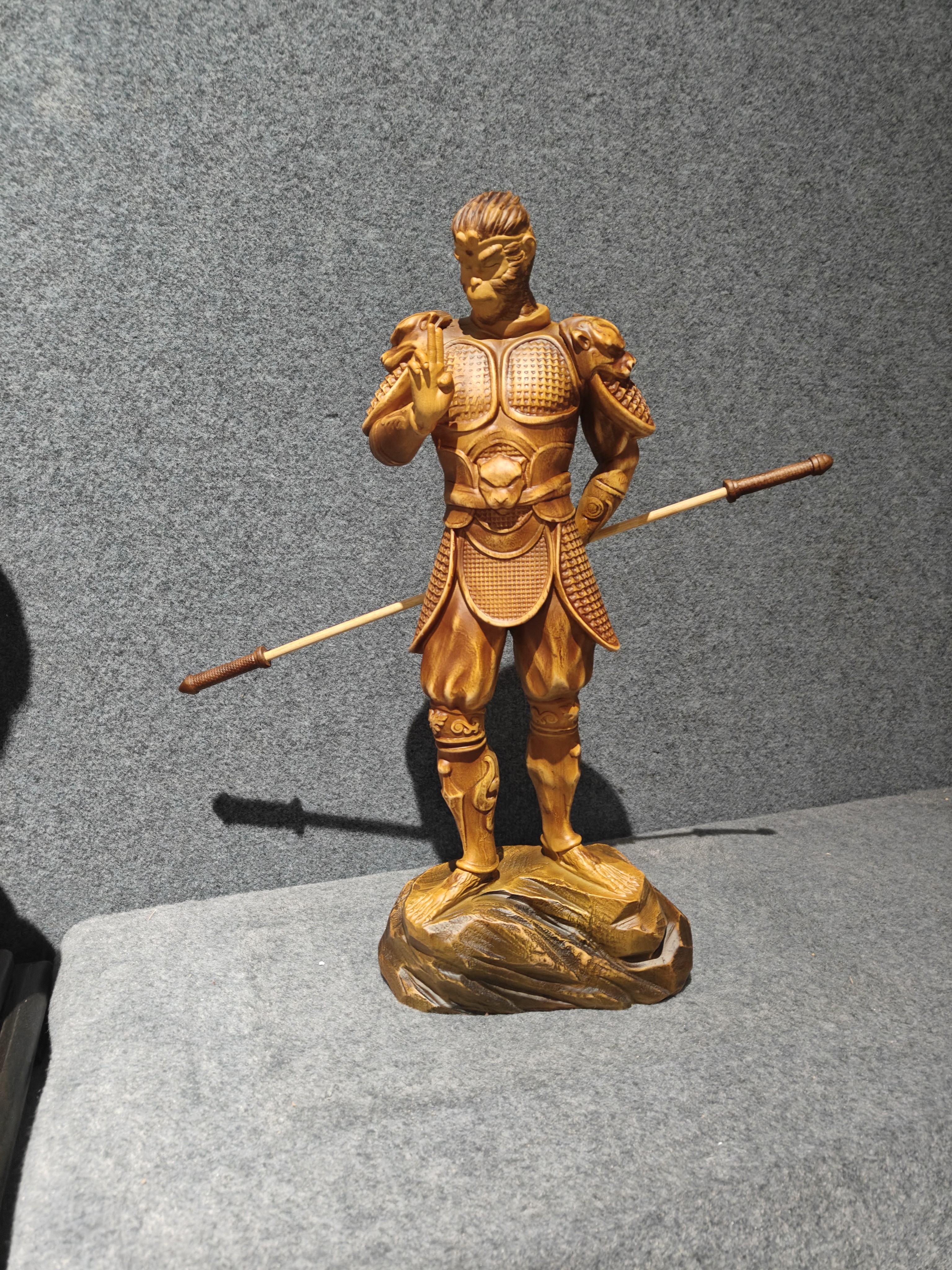 木雕工艺品（香樟木-齐天大圣）匠心制作一体成型长25宽16高62