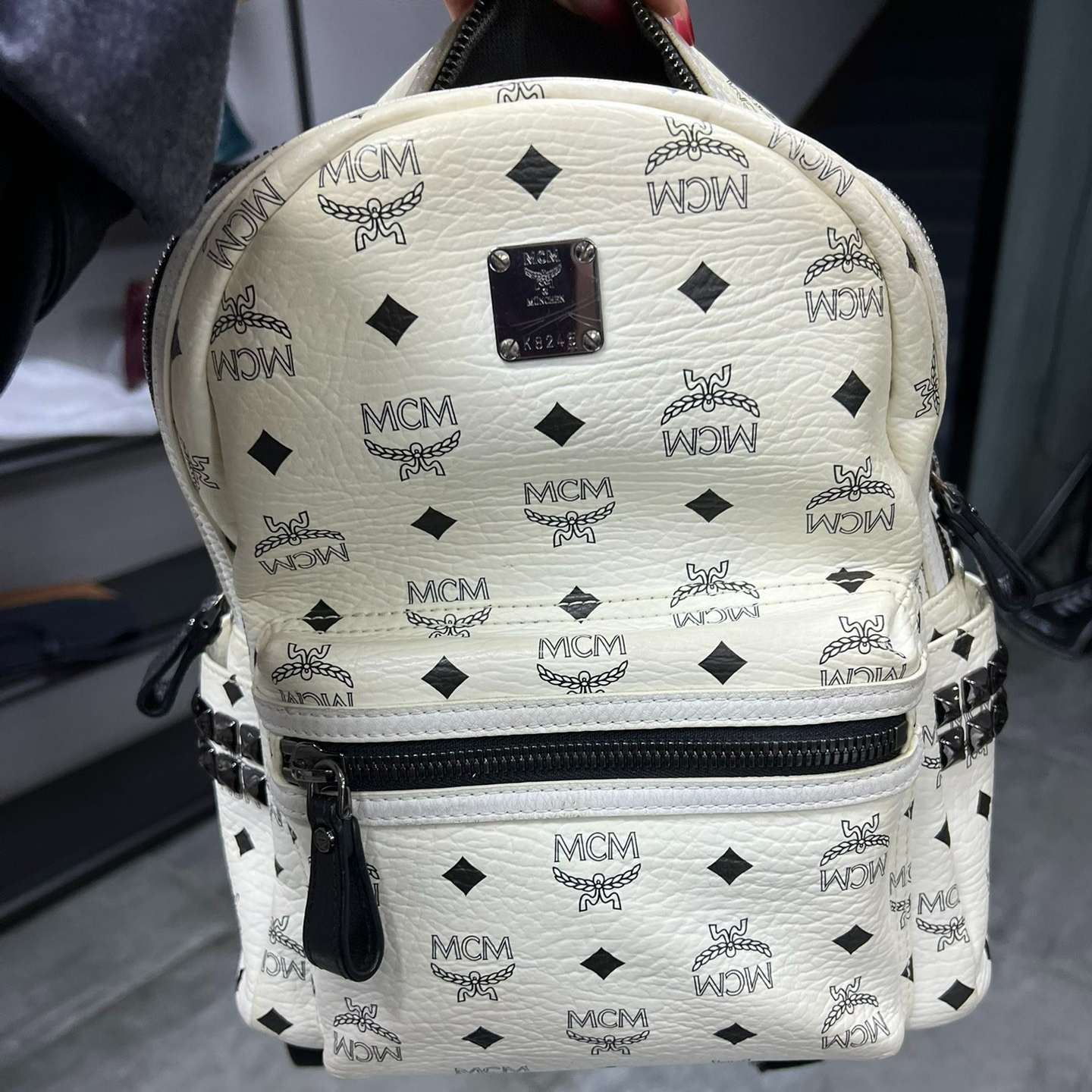 95新 妙可柒月 mcm双肩包/mk6346时尚女士印花