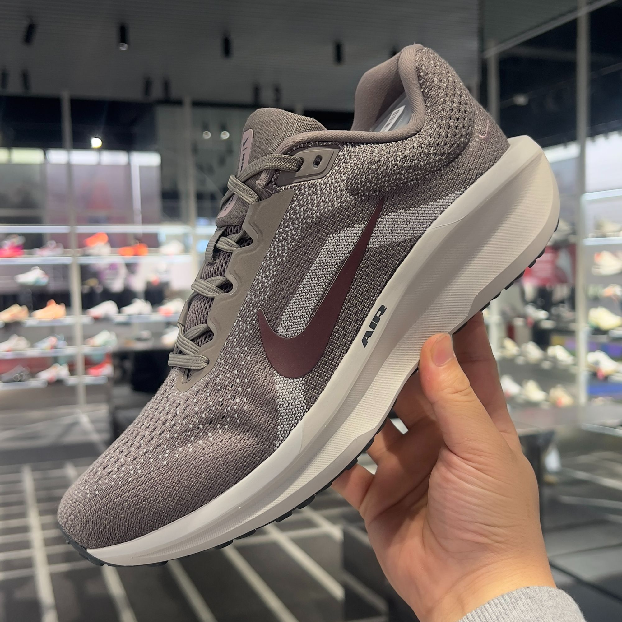 【滔搏联动】NIKE/耐克双旦礼男鞋WINFLO 11运动鞋FJ9509-200