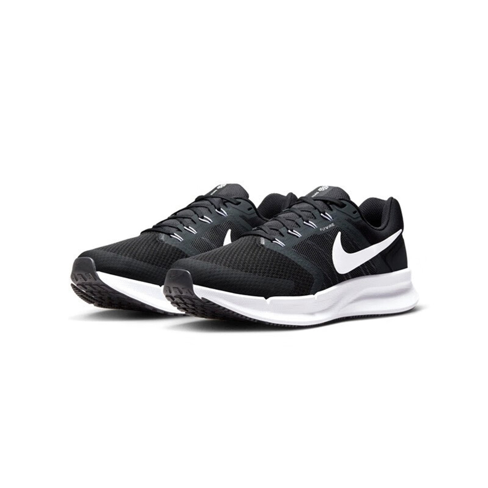 【滔搏联动】Nike耐克男子 NIKE RUN SWIFT 3 双旦礼DR2695-002