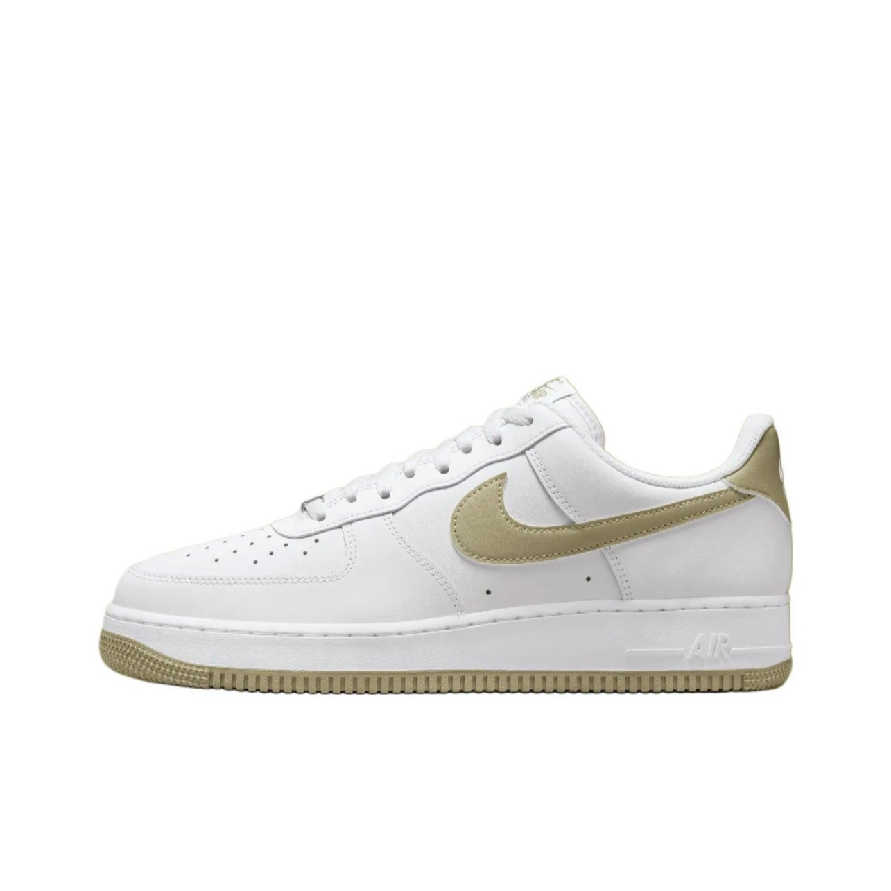 【滔搏联动】NIKE耐克男子玩球穿搭AIR FORCE 1休闲鞋FJ4146-110