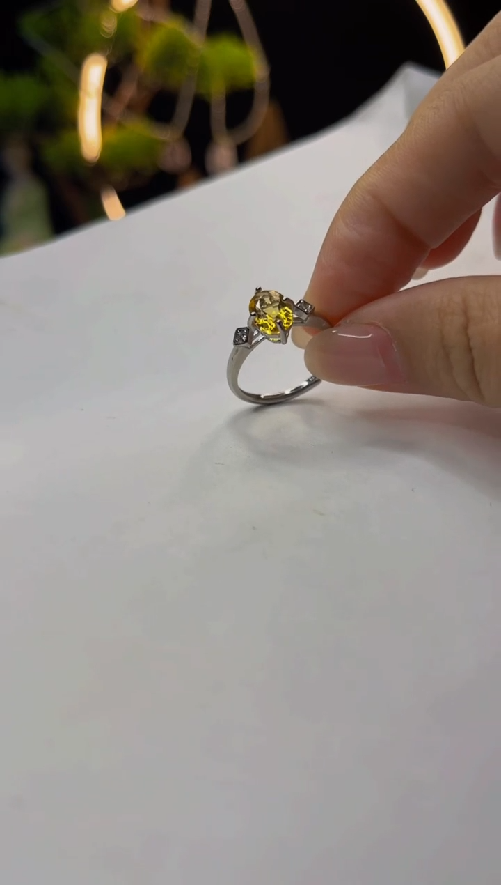 【闪购商品】黄晶戒指银S925镶嵌925黄水晶戒指